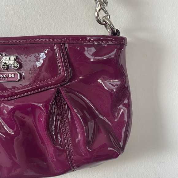 Coach Clutch Shoulder Bag Purse - Shiny Purple - Picture 3 of 7